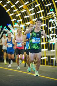 BIB: 42461
                            <button type="button" onclick="openModal(22811231)" class="btn btn-primary btn-sm float-right btn-popup" data-toggle="modal" data-target=".modal-high-quality">
                        <i class="fas fa-shopping-cart"></i> Add to Cart
                    </button>
                                            <button type="button" onclick="isThisMe(22811231, true)" class="btn btn-success btn-sm float-right btn-popup btn-isme hidden" data-toggle="tooltip" data-placement="bottom" title="นี่คือรูปของคุณใช่ไหม คลิกที่นี่เพื่อเอาเข้าอัลบั้ม">
                        <i class="fas fa-plus"></i> Add to album
                    </button>
                    <button type="button" onclick="isThisMe(22811231, false)" class="btn btn-warning btn-sm float-right btn-popup btn-isnotme hidden">
                        <i class="fas fa-ban"></i> Remove from album
                    </button>